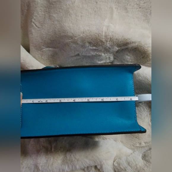 NWT Steve Madden Bevelyn Crossbody - Picture 5 of 8